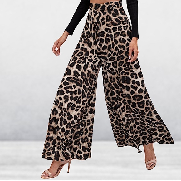 LEOPARD HIGH WAISTED WIDE LEG PANTS - Picture 2 of 8